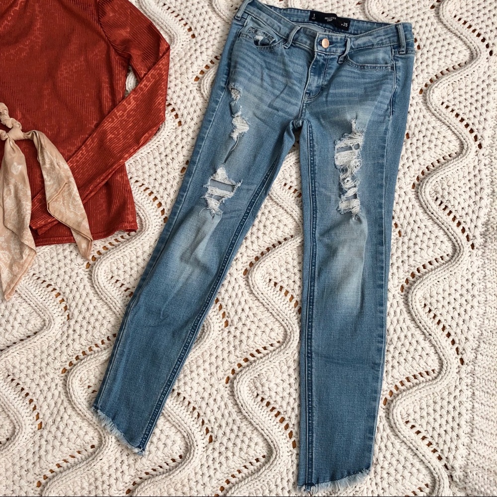Hollister distressed jeans